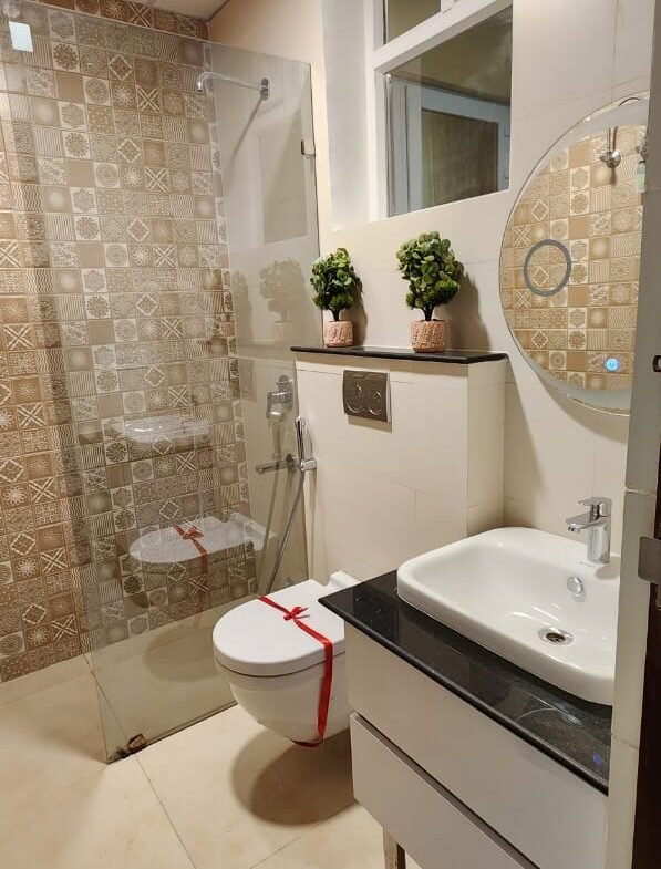 3 bhk flat on airport road zirakpur