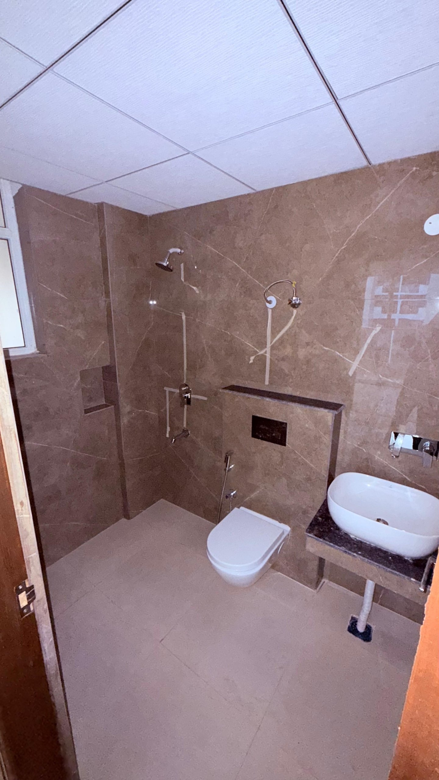 676341529O-1766354059150 4+1 BHK Flat For Rent in UPTOWN SKYLLA pr7 Airport Road Zirakpur