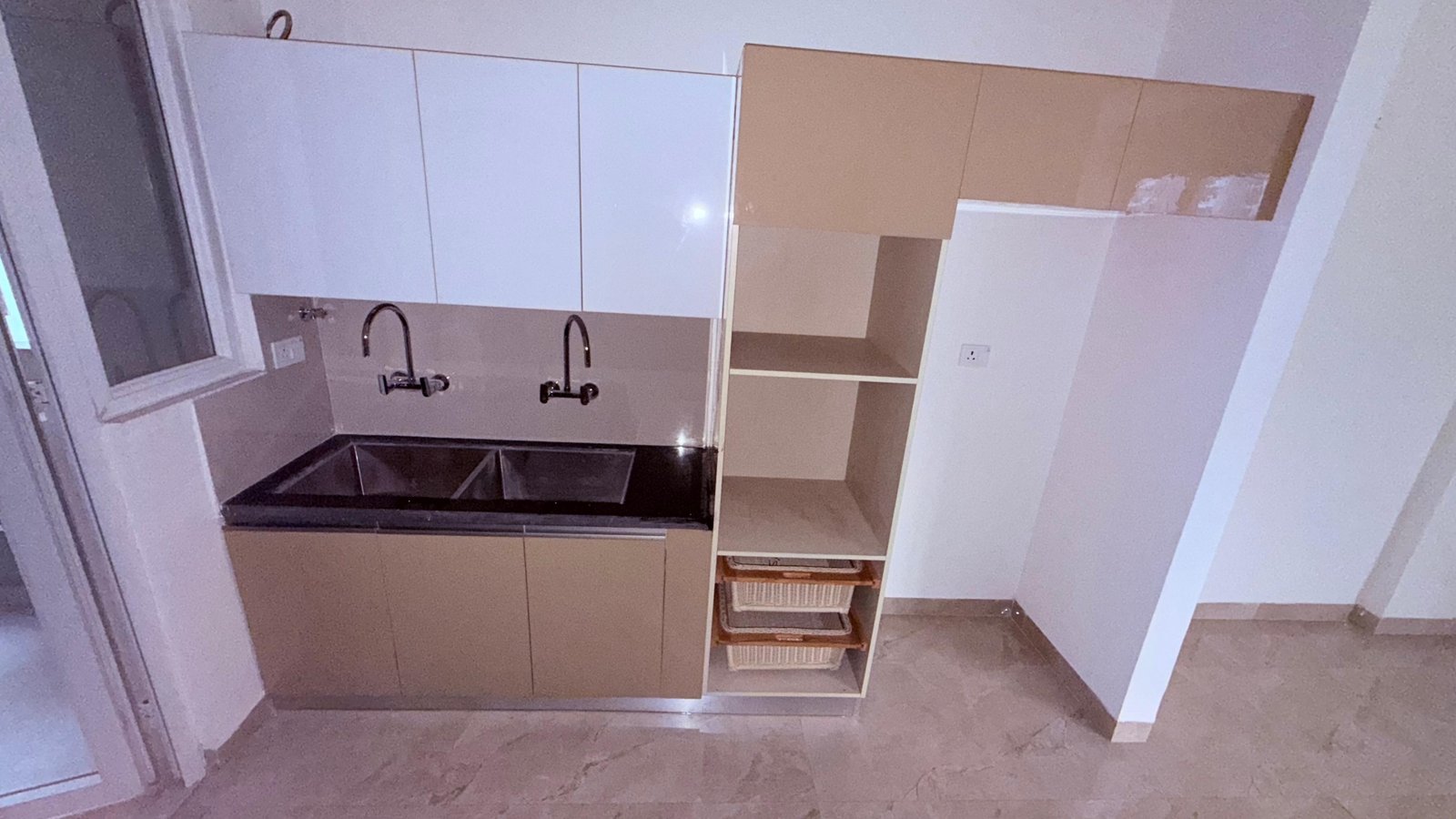 676341545O-1766354025804 4+1 BHK Flat For Rent in UPTOWN SKYLLA pr7 Airport Road Zirakpur