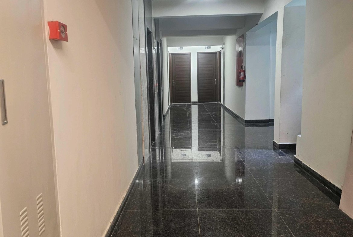 4+1 BHK Flat For Rent in UPTOWN SKYLLA pr7 Airport Road Zirakpur