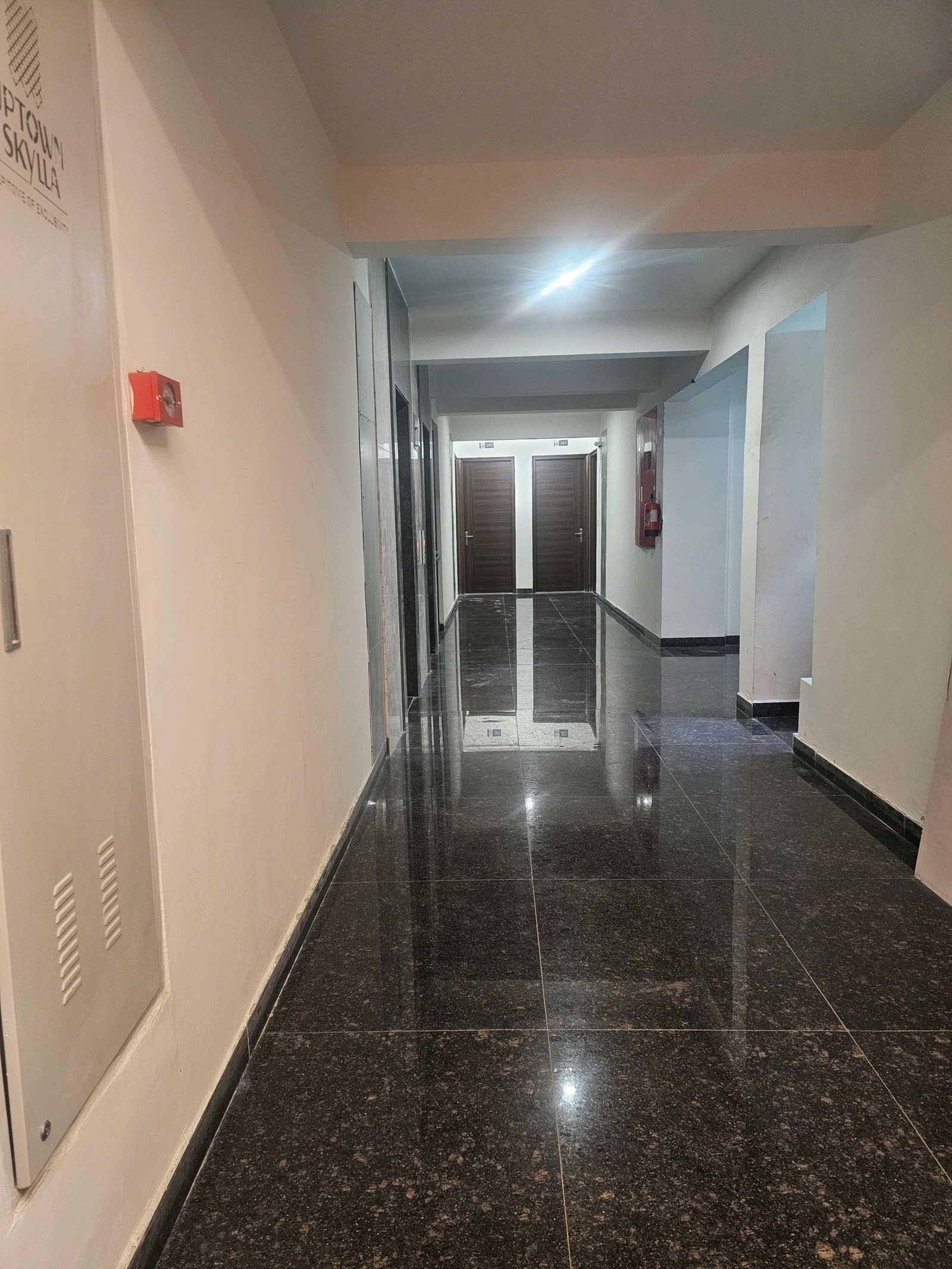 759482344O-1778757492219 4+1 BHK Flat For Rent in UPTOWN SKYLLA pr7 Airport Road Zirakpur