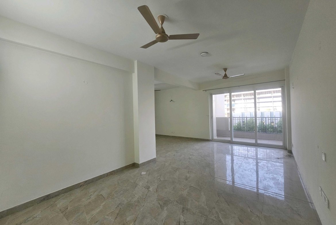 4+1 BHK Flat For Rent in UPTOWN SKYLLA pr7 Airport Road Zirakpur