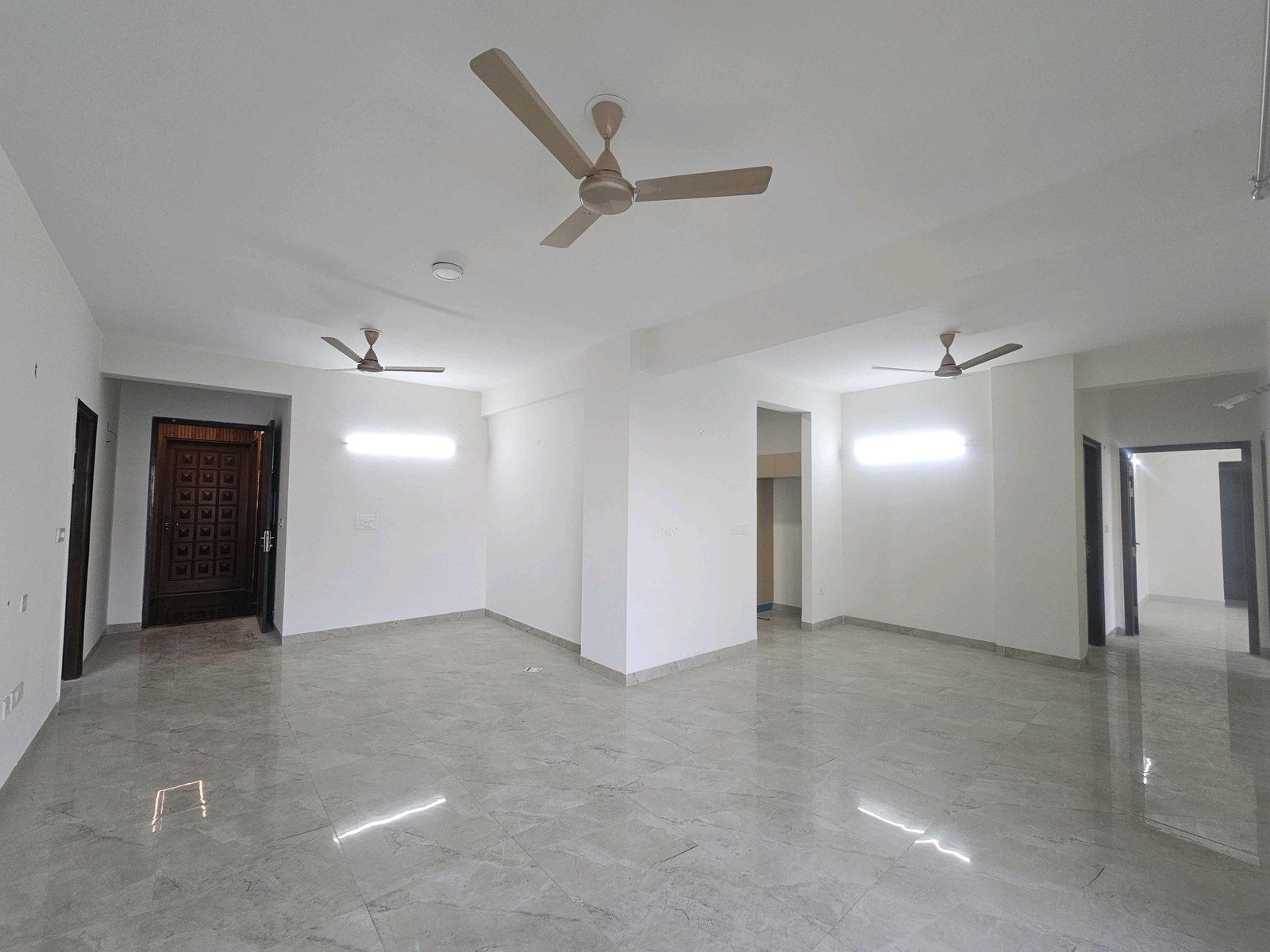 759483274O-1778757550301 4+1 BHK Flat For Rent in UPTOWN SKYLLA pr7 Airport Road Zirakpur