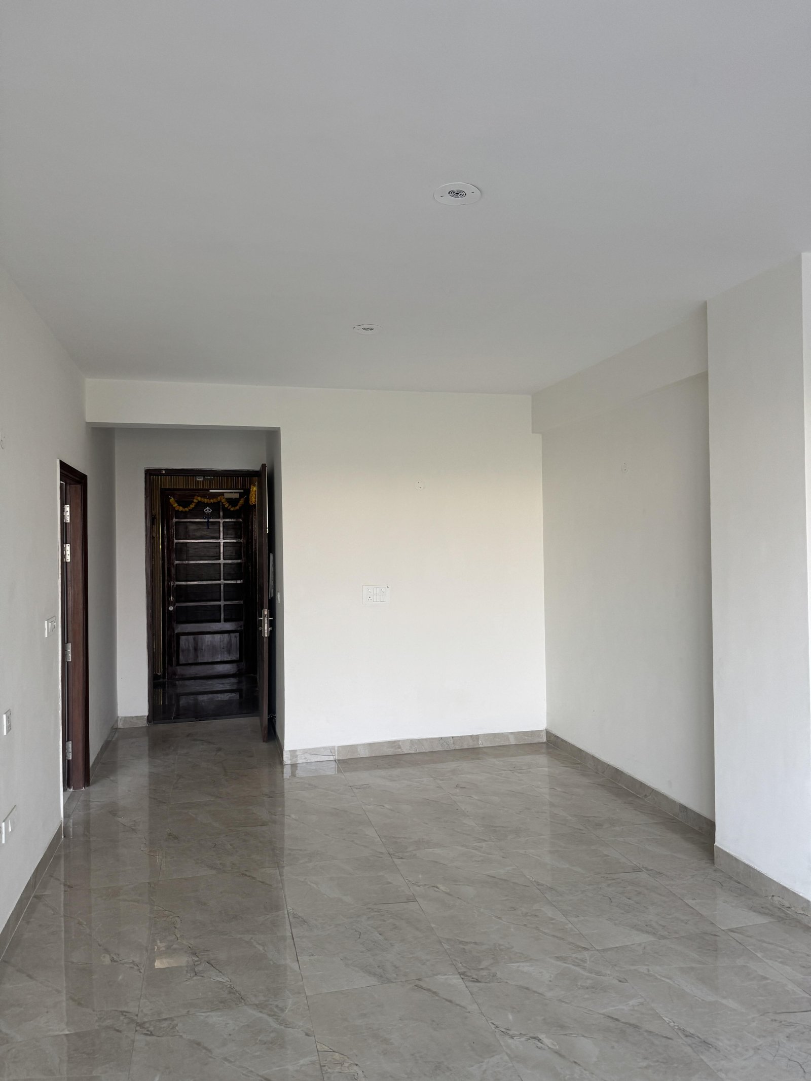 787478606O-1783065991905 4+1 BHK Flat For Rent in UPTOWN SKYLLA pr7 Airport Road Zirakpur