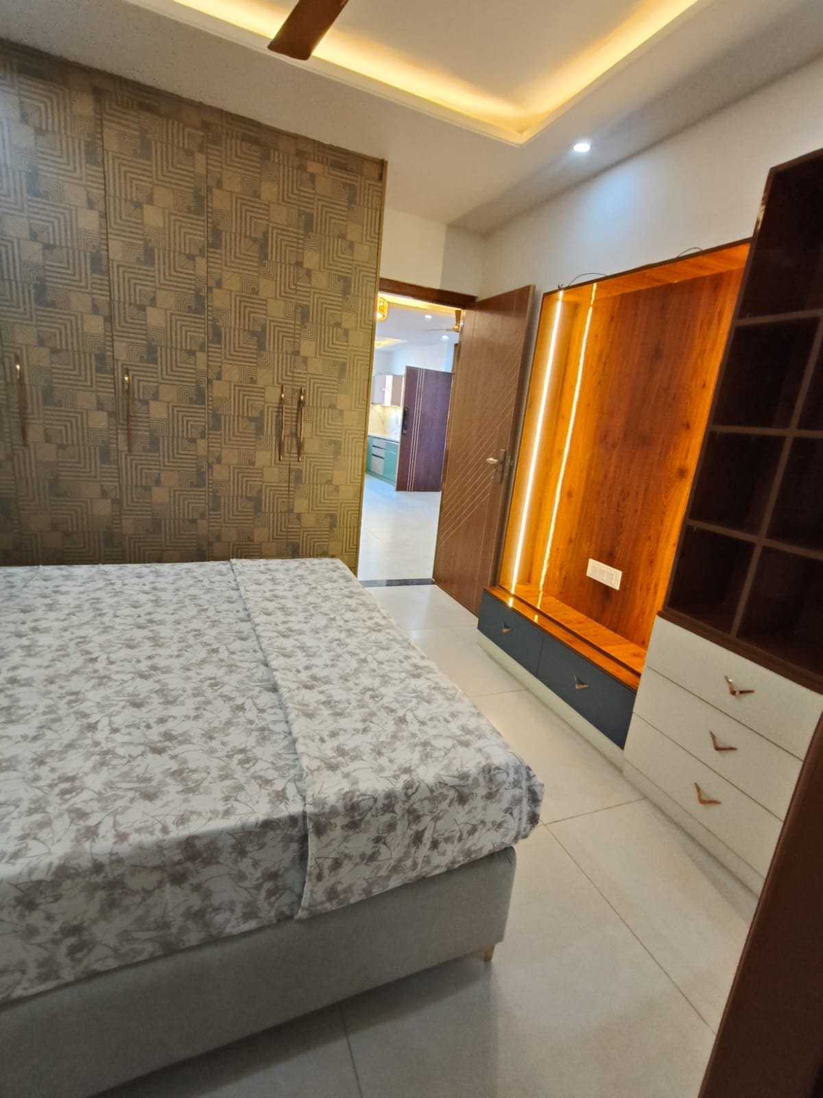 3 BHK Flat For Sale In Highground Road Zirakpur [Ready To Move In]