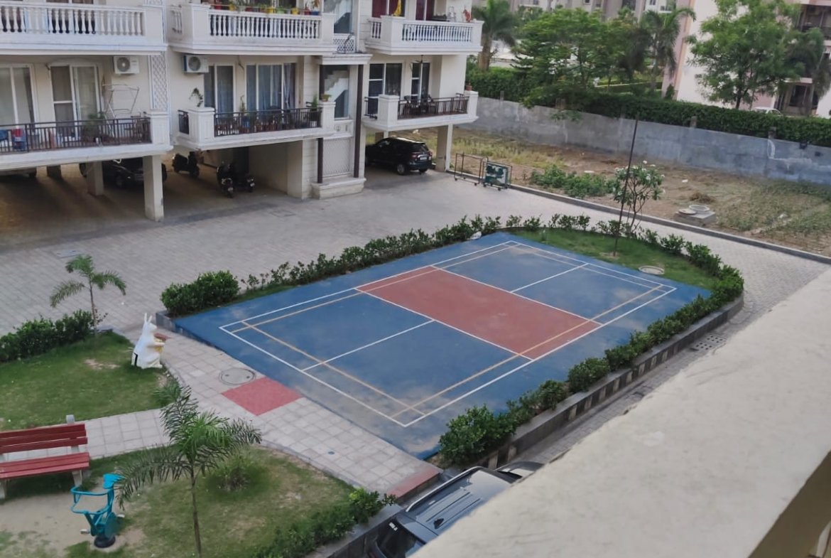 3 BHK Ready To Move Flat For Sale In Chd-Ambala Highway Nagla Road , Zirakpur