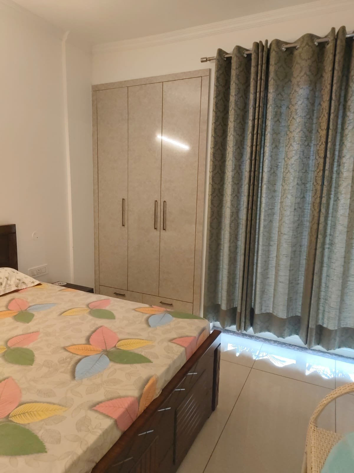 WhatsApp Image 2026-06-12 at 12.35.00 PM (1) 3 BHK Ready To Move Flat For Sale In Chd-Ambala Highway Nagla Road , Zirakpur