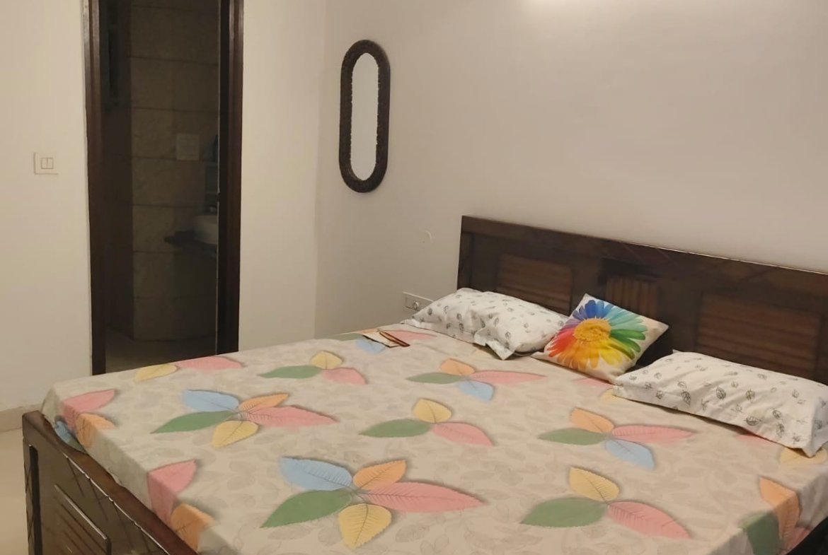 3 BHK Ready To Move Flat For Sale In Chd-Ambala Highway Nagla Road , Zirakpur