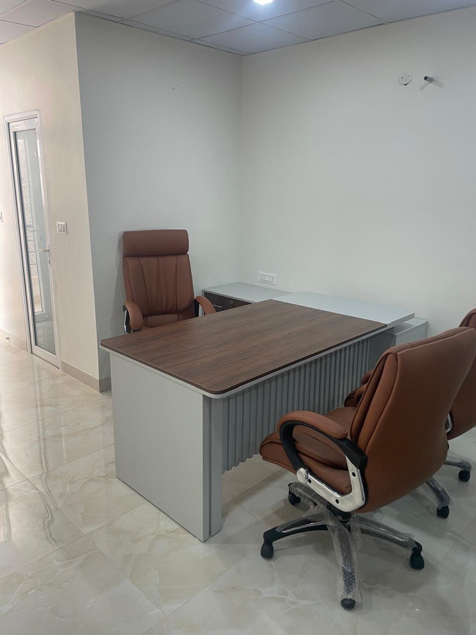 Fully Furnished Soho Office For Sale in PR 7 Airport Road Zirakpur [Ready To Move]