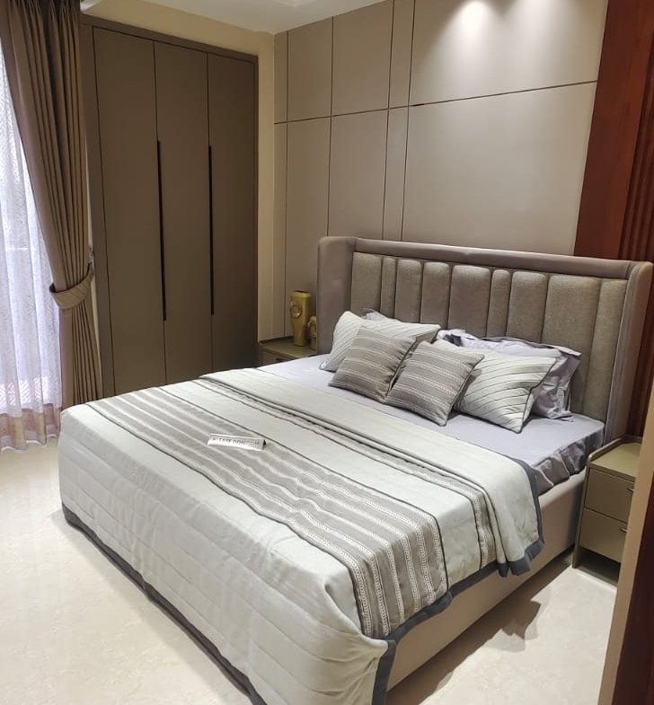3 BHK Luxury Flat For Sale in PR 7 Airport Road [Ready To Move In]