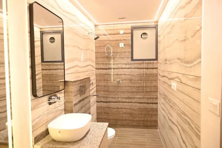 3 BHK Luxury Flat For Sale In Dyalpura Patiala Road , Zirakpur