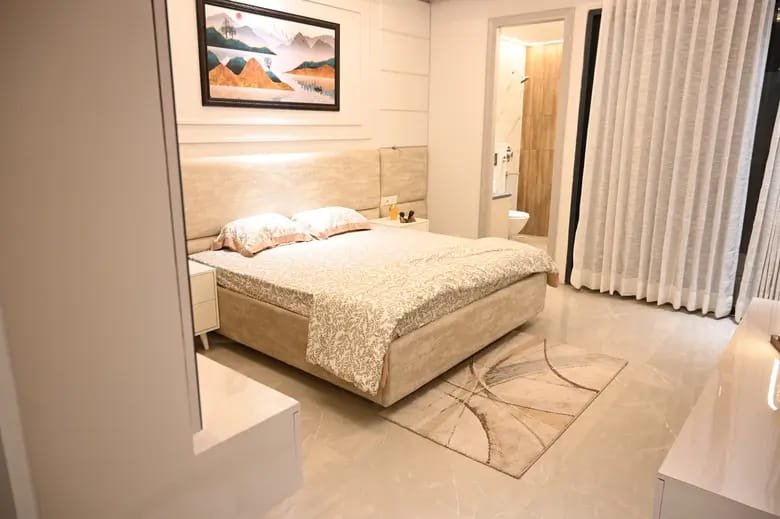 3 BHK Luxury Flat For Sale In Dyalpura Patiala Road , Zirakpur