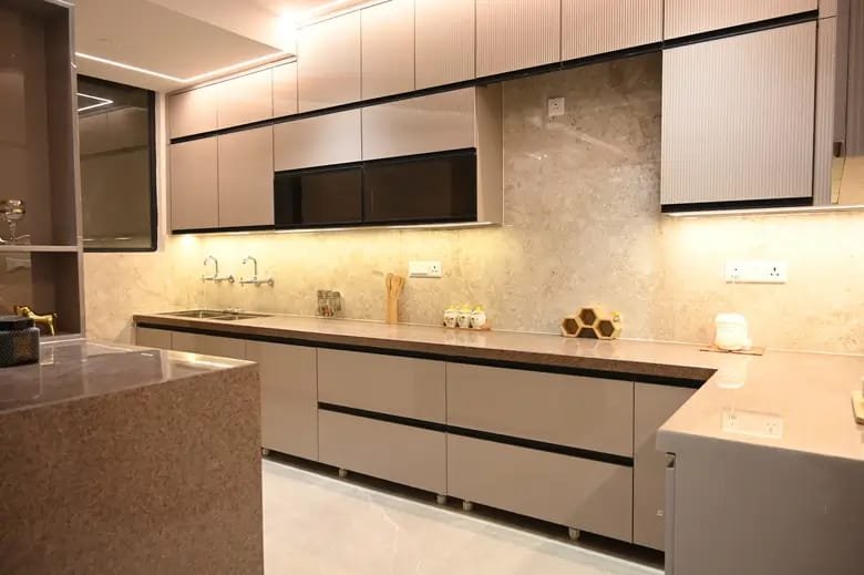 3 BHK Luxury Flat For Sale In Dyalpura Patiala Road , Zirakpur