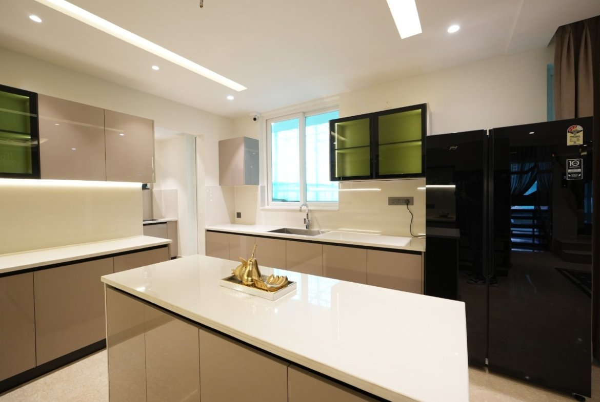 4 BHK Penthouse For Sale In PR7 International Airport Road , Zirakpur