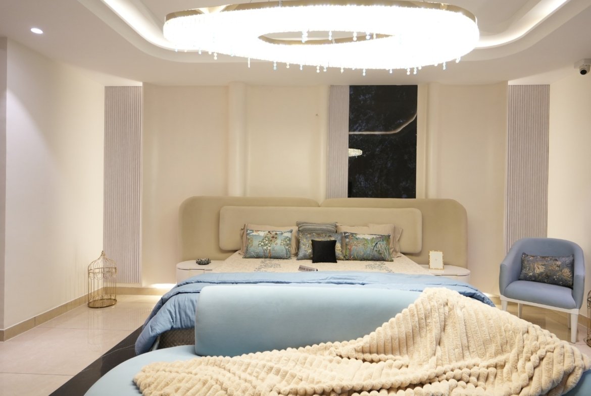4 BHK Penthouse For Sale In PR7 International Airport Road , Zirakpur