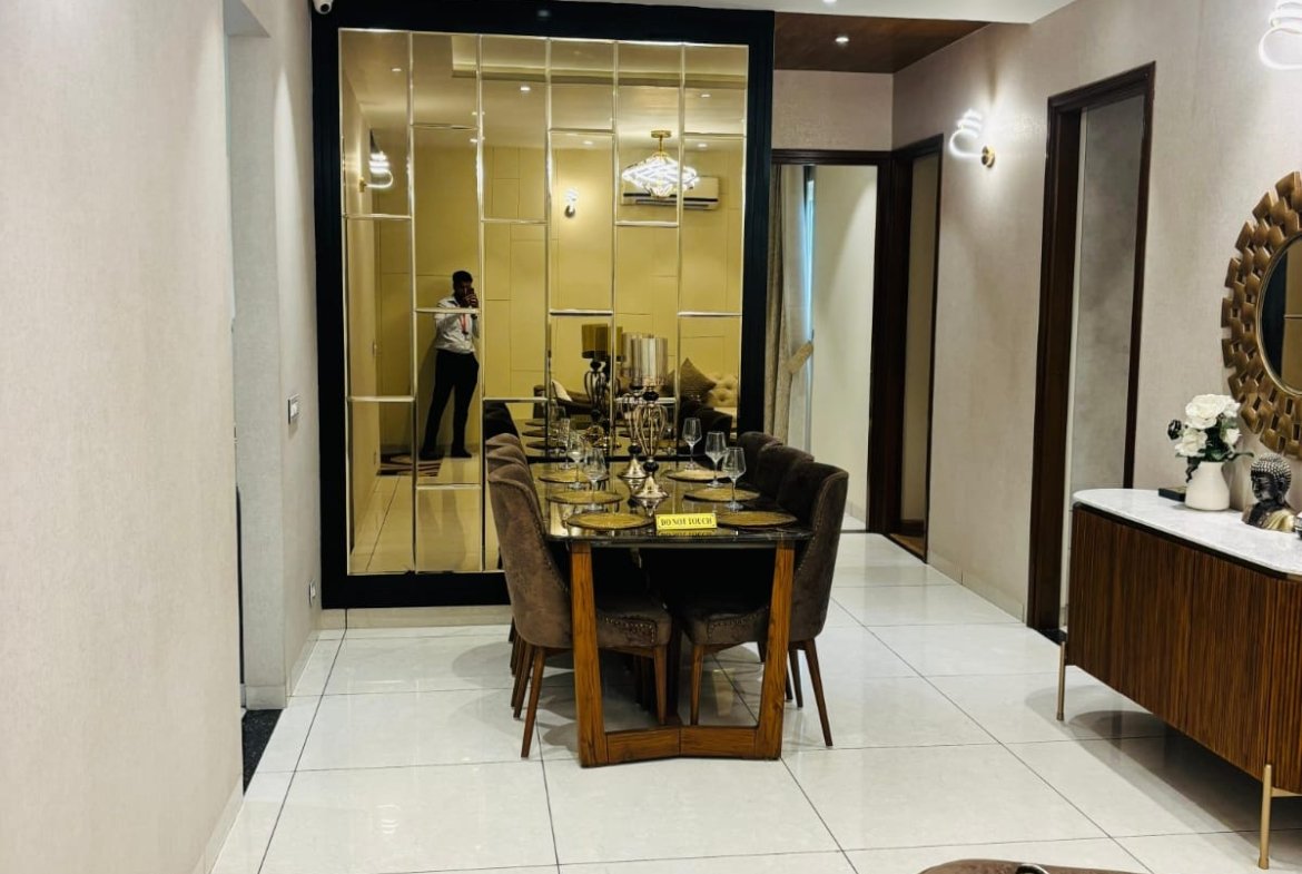 3 BHK Flat For Sale In Airport PR7 Road , Zirakpur