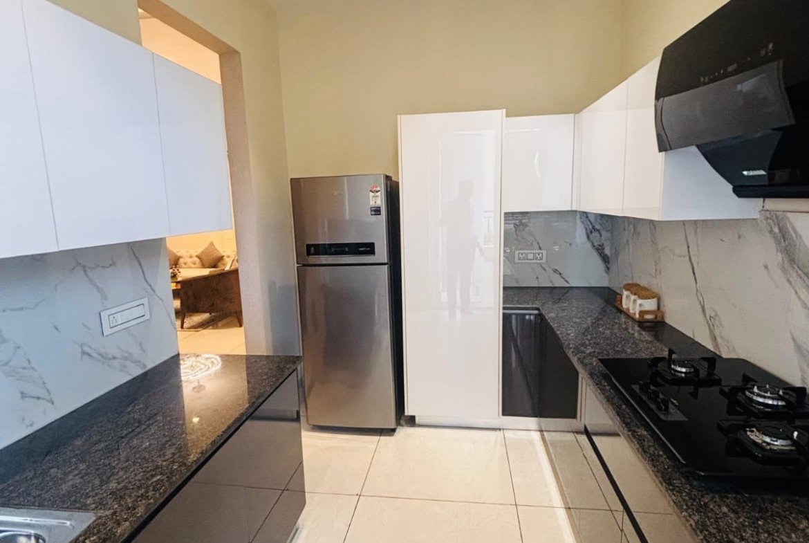 3 BHK Flat For Sale In Airport PR7 Road , Zirakpur