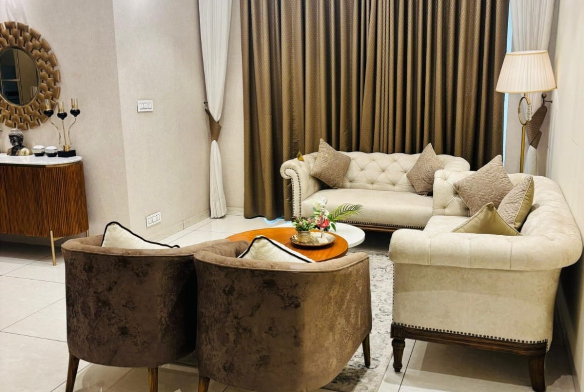 3 BHK Flat For Sale In Airport PR7 Road , Zirakpur