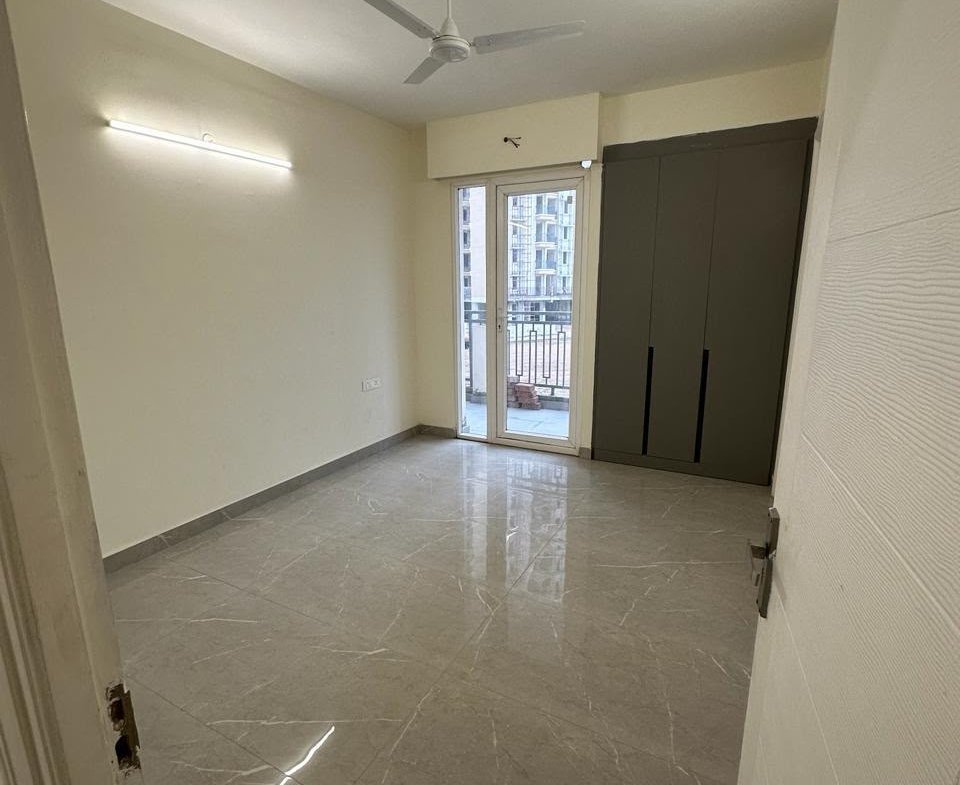 Premium 3 BHK Newly Built Flat For Sale In Prestige Towers SEC-117 Mohali