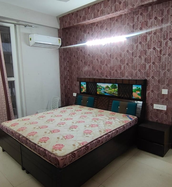 3+1 BHK Fully Luxury Flat For RENT In Green Lotus Utsav ,PR7 Road Zirakpur