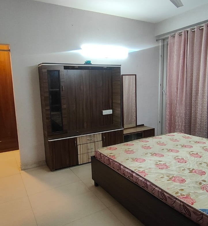 3+1 BHK Fully Luxury Flat For RENT In Green Lotus Utsav ,PR7 Road Zirakpur