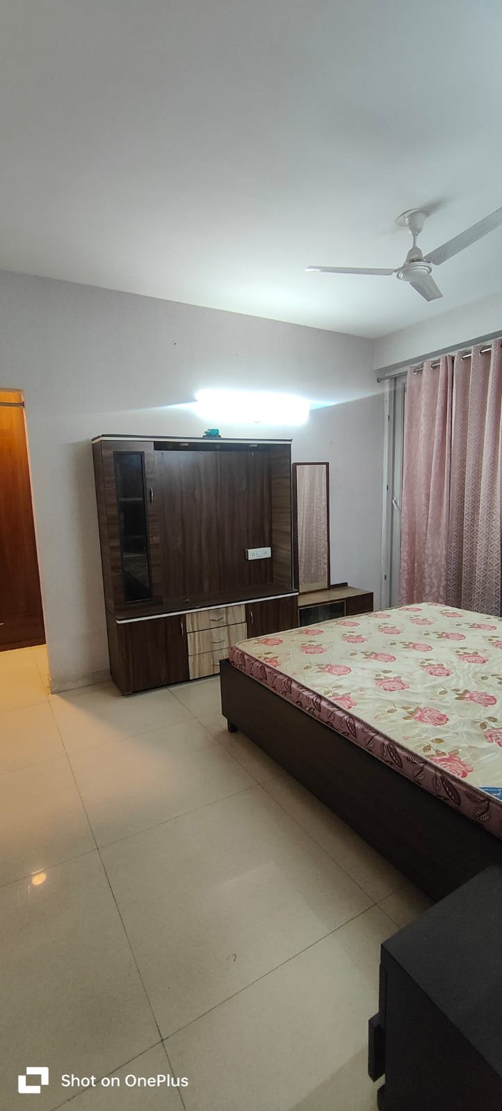 WhatsApp Image 2026-07-18 at 1.07.57 AM (1) 3+1 BHK Fully Luxury Flat For RENT In Green Lotus Utsav ,PR7 Road Zirakpur