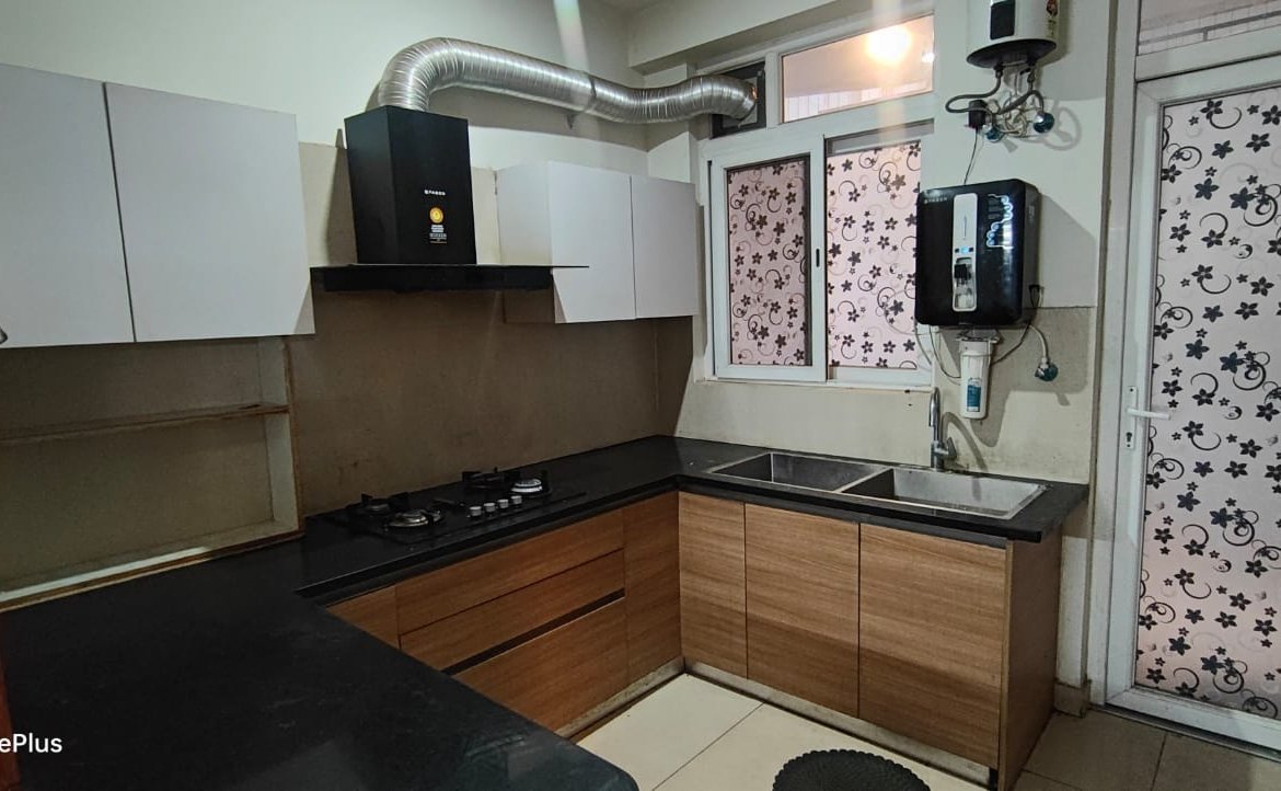 3+1 BHK Fully Luxury Flat For RENT In Green Lotus Utsav ,PR7 Road Zirakpur