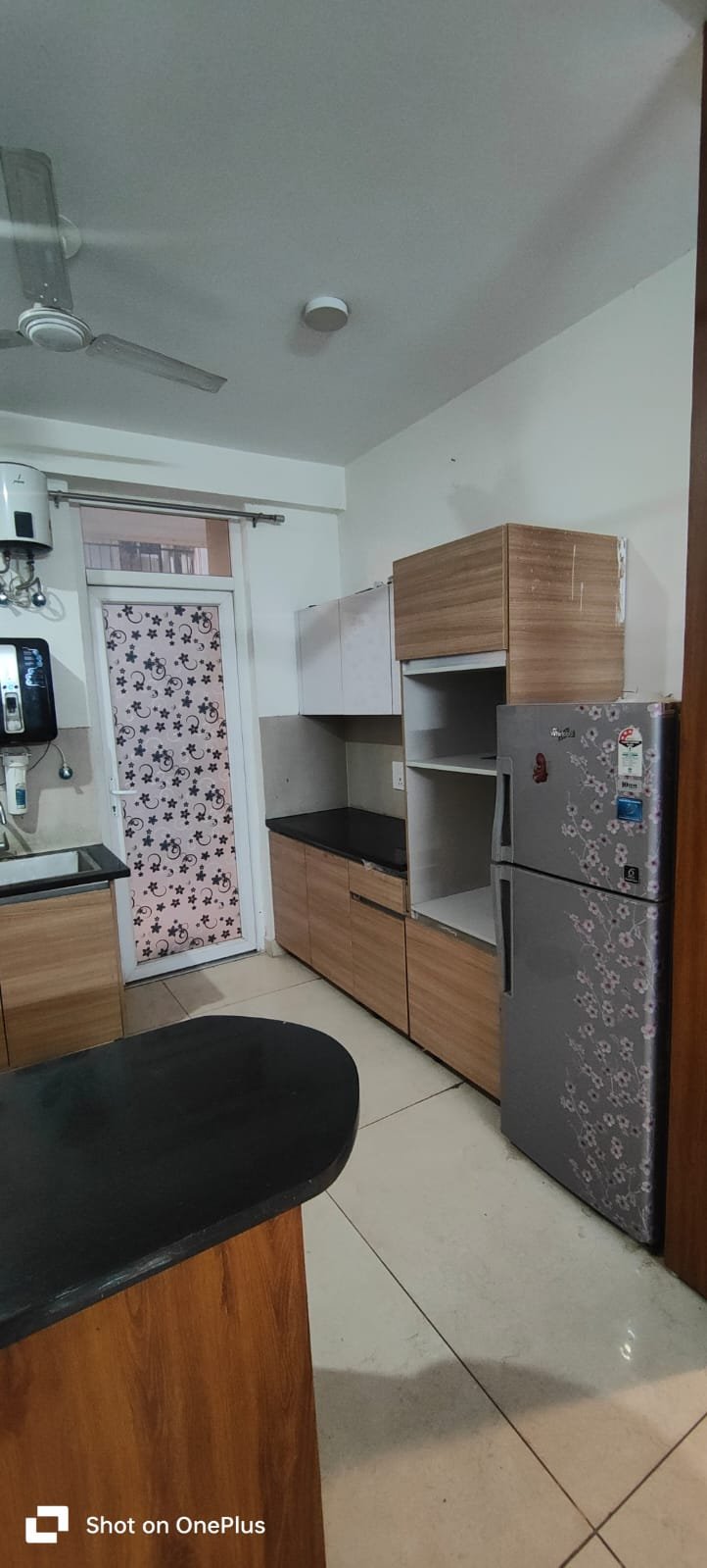 WhatsApp Image 2026-07-18 at 1.07.59 AM (2) 3+1 BHK Fully Luxury Flat For RENT In Green Lotus Utsav ,PR7 Road Zirakpur