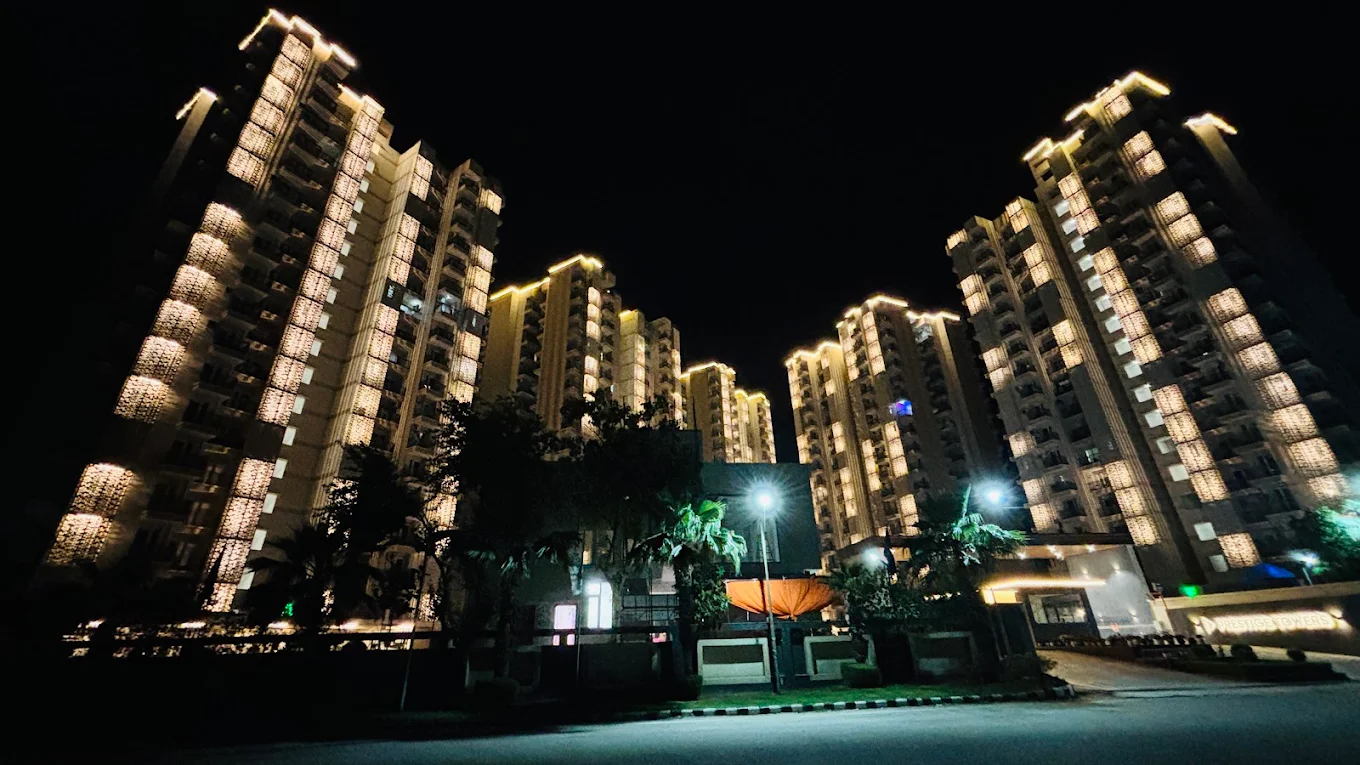Premium 3 BHK Newly Built Flat For Sale In Prestige Towers SEC-117 Mohali
