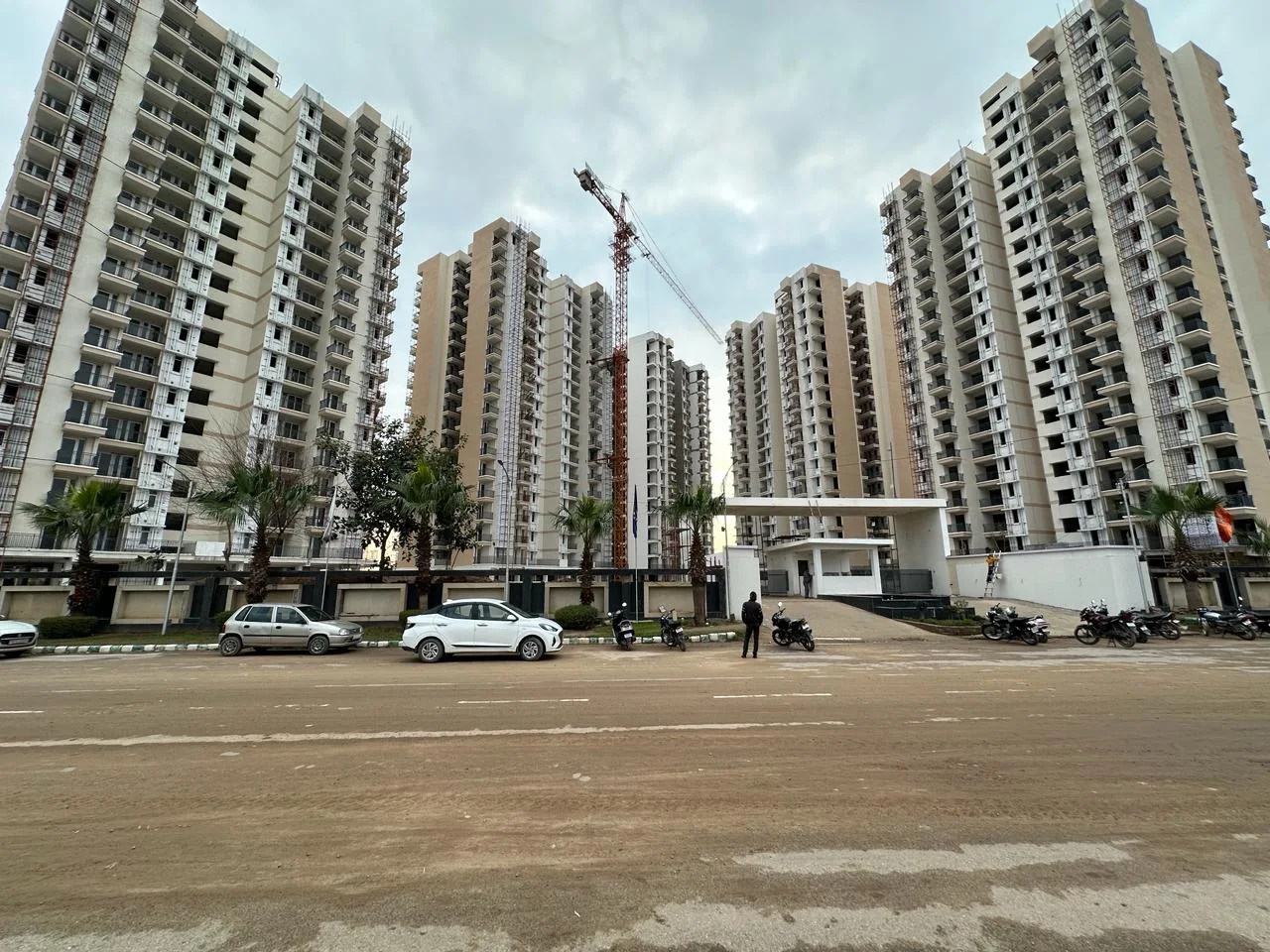 Premium 3 BHK Newly Built Flat For Sale In Prestige Towers SEC-117 Mohali